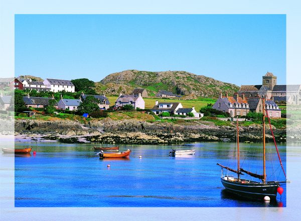 Large Greeting Card Iona Village